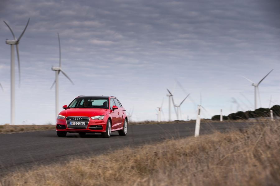  Audi A3 Sportback e-tron (8V) 2015 года  (AU) (фото 3 из 25)